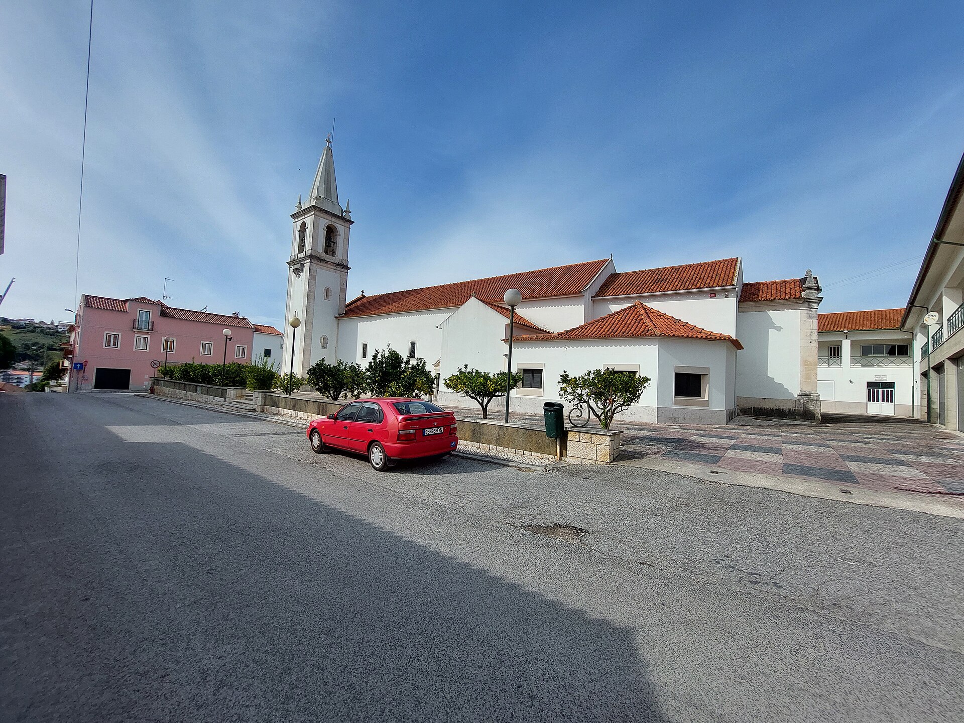 Imagem de referência relacionada a Cortes, item descrito como povoação portuguesa do Município de Leiria