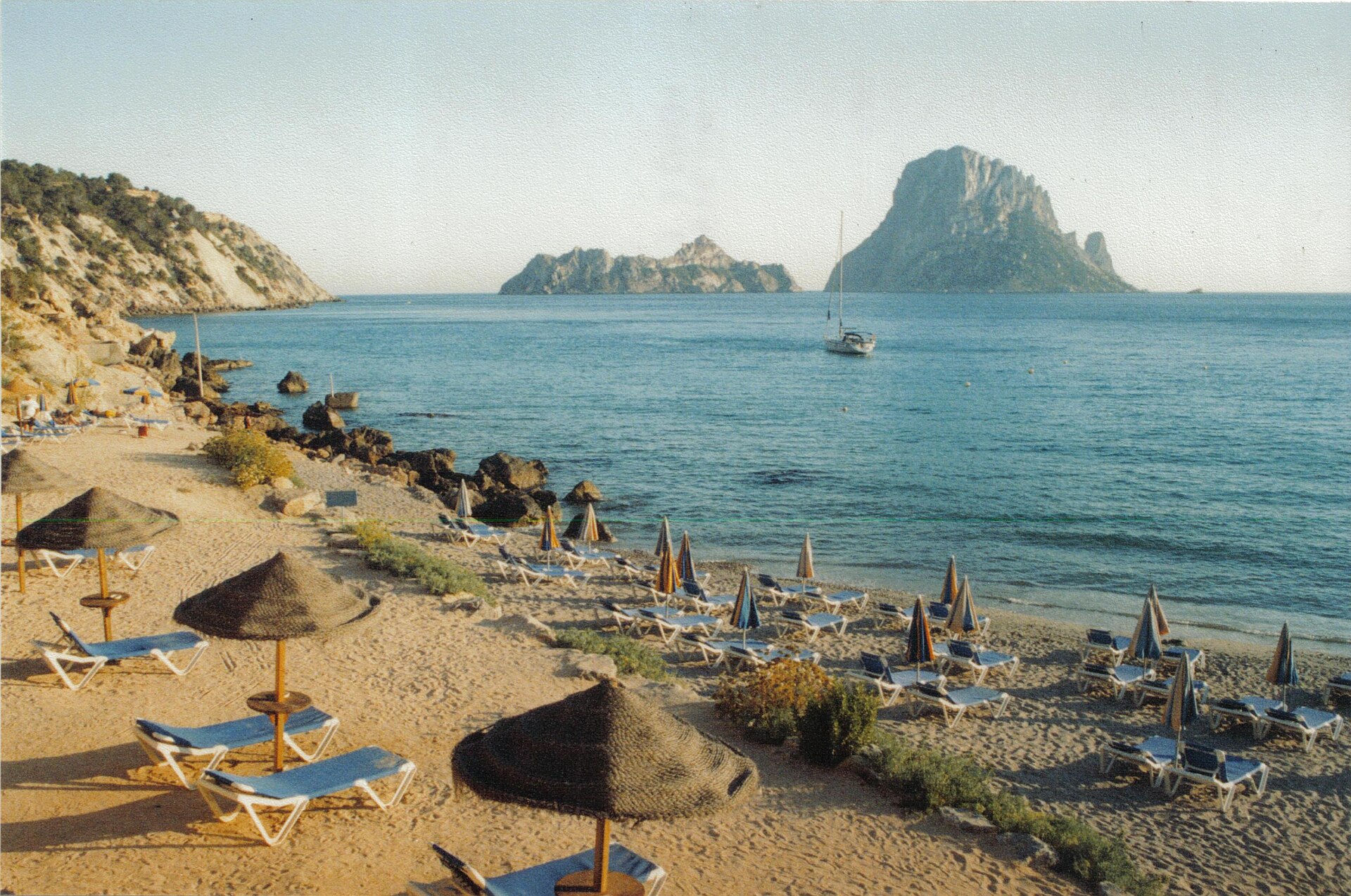 Imagem de referência relacionada a Ibiza, item descrito como registro de referência sobre Ibiza, organizado a partir de dados estruturados abertos