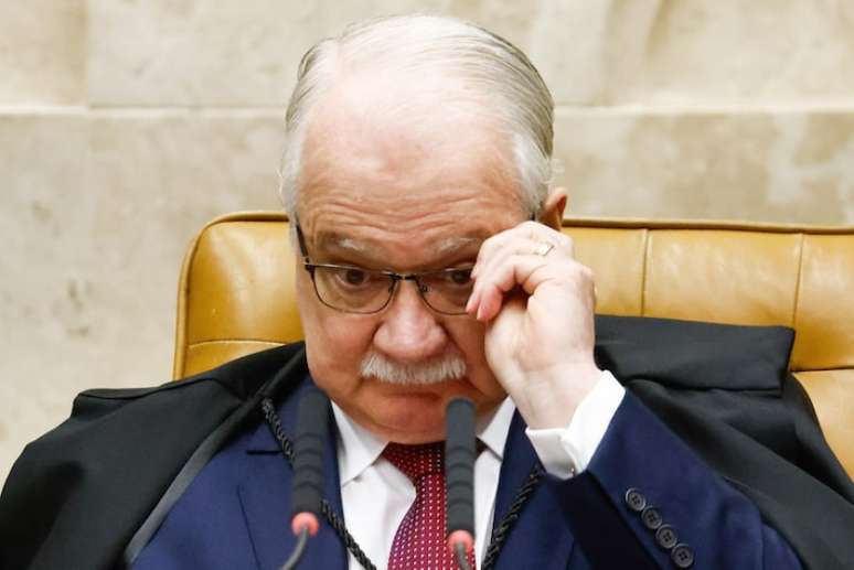 Quais os argumentos de Fachin para suspender decisão de Mendonça de afastar Andrei Rodrigues da PF