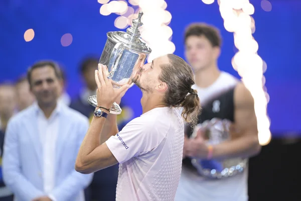 Alexander Zverev derrota Ben Shelton e conquista título inédito do US Open