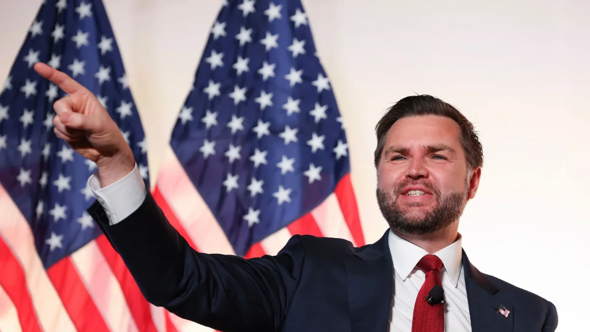 Vance nega suborno após Trump prometer R$ 25 mil a eleitores dos EUA