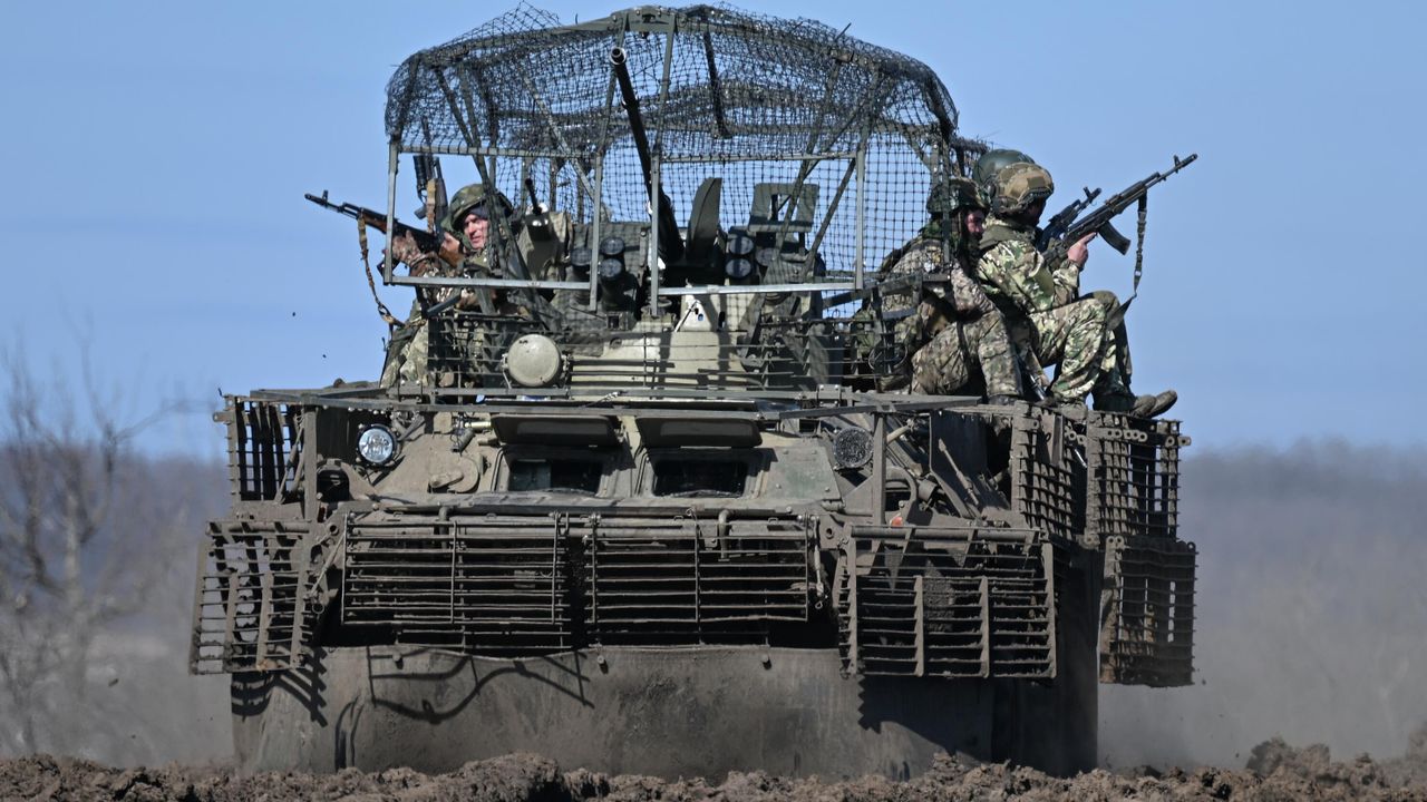 Na zona da operação especial, encontraram-se o cofre contendo as relíquias do grande príncipe Dmitri Donskói