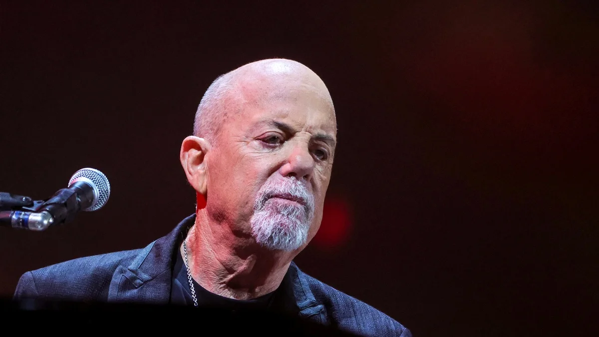 Billy Joel revela cirurgia cerebral após diagnóstico de condição rara
