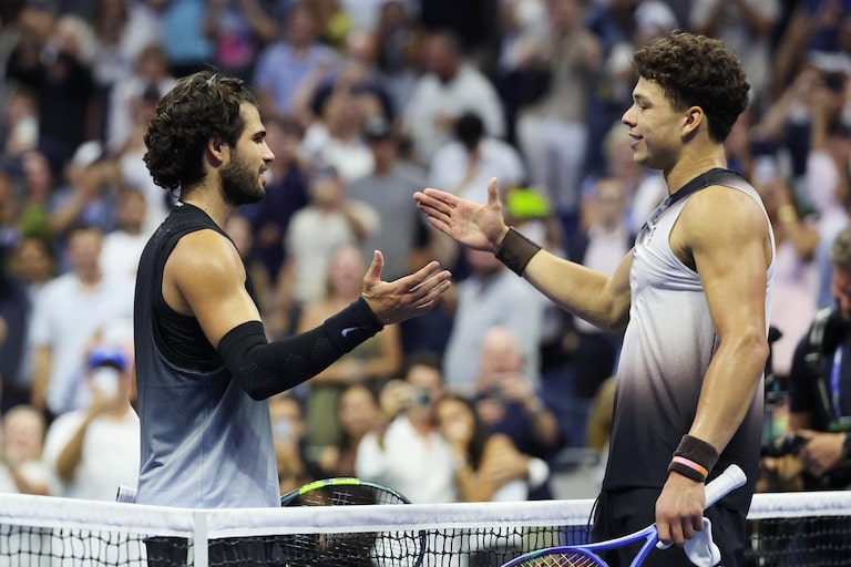 Alcaraz é derrotado por Shelton em super tiebreak na mais longa partida da história do US Open