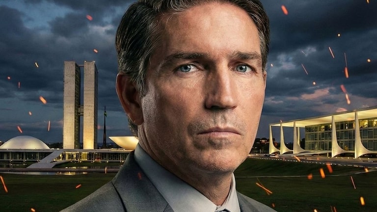 Flávio Bolsonaro chama operação da PF sobre emendas para filme de ‘interferência política’ de Dino